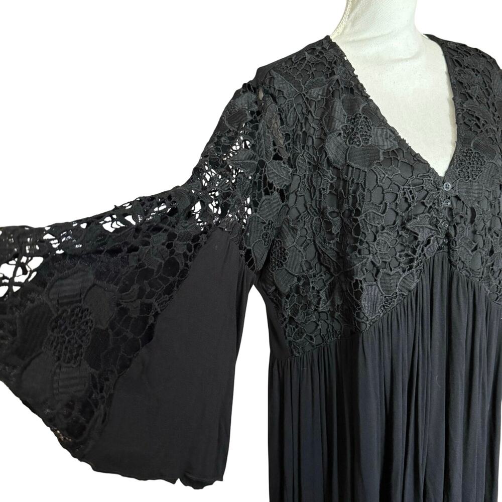 Unique J Gee black crochet bell flare sleeve fit and flare dress high waist 2x - Picture 2 of 12
